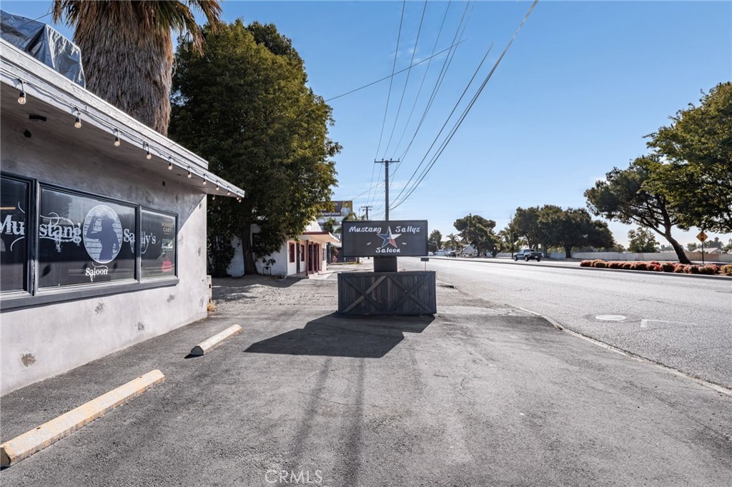 10026-10026 Foothill Boulevard Rancho Cucamonga, CA 91730 - Photo 2 of 34