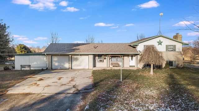 5098 Shattuck Road Belvidere, IL 61008 - Photo 1 of 29
