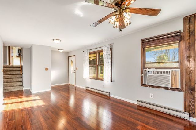 5098 Shattuck Road Belvidere, IL 61008 - Photo 3 of 29