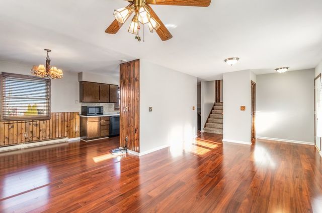 5098 Shattuck Road Belvidere, IL 61008 - Photo 4 of 29