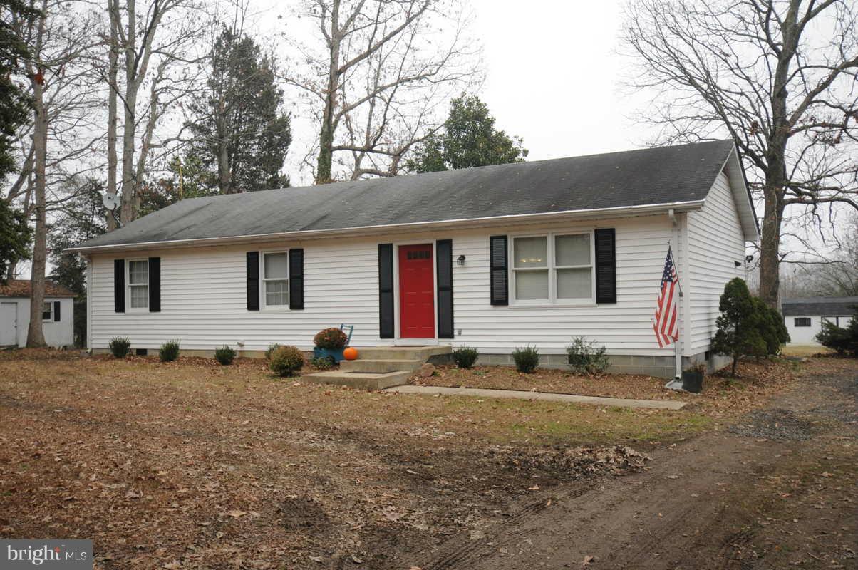 12747 Sillamon Road Goldvein, VA 22720 - Photo 1 of 17 Exterior (Front)