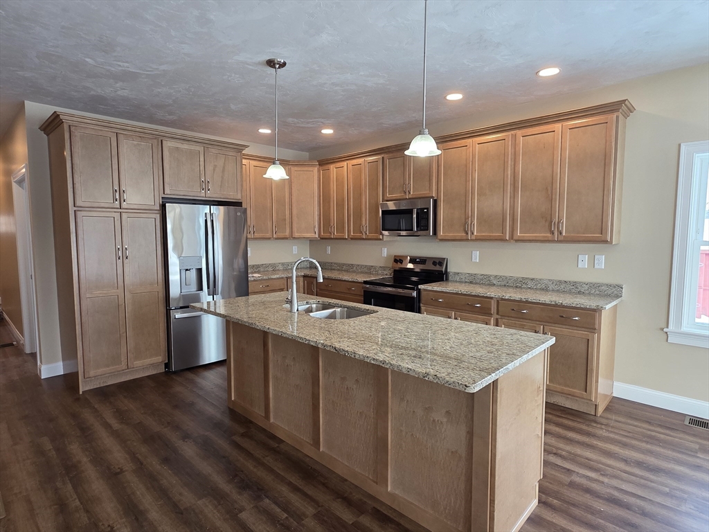 210 Integrity Drive, Unit 84 Rutland, MA 01543 - Photo 1 of 9 Gallery Image 1