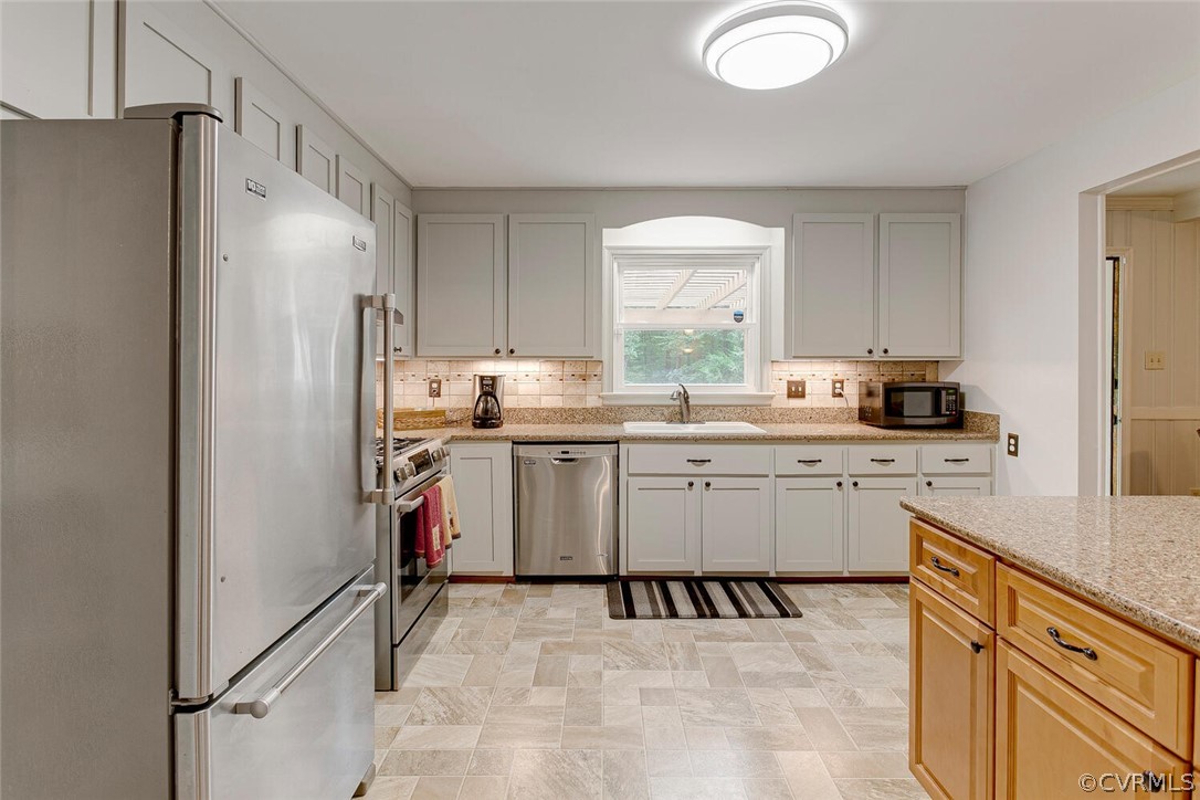 9010 Gallatin Road Richmond, VA 23236 - Photo 9 of 30 Gallery Image 9
