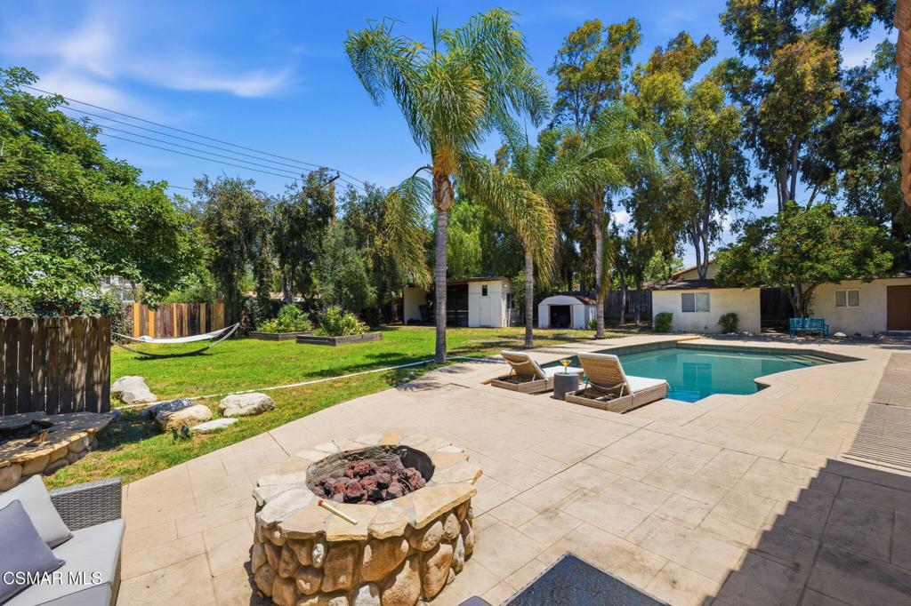 897 Old Farm Road Thousand Oaks, CA 91360 - Photo 6 of 35