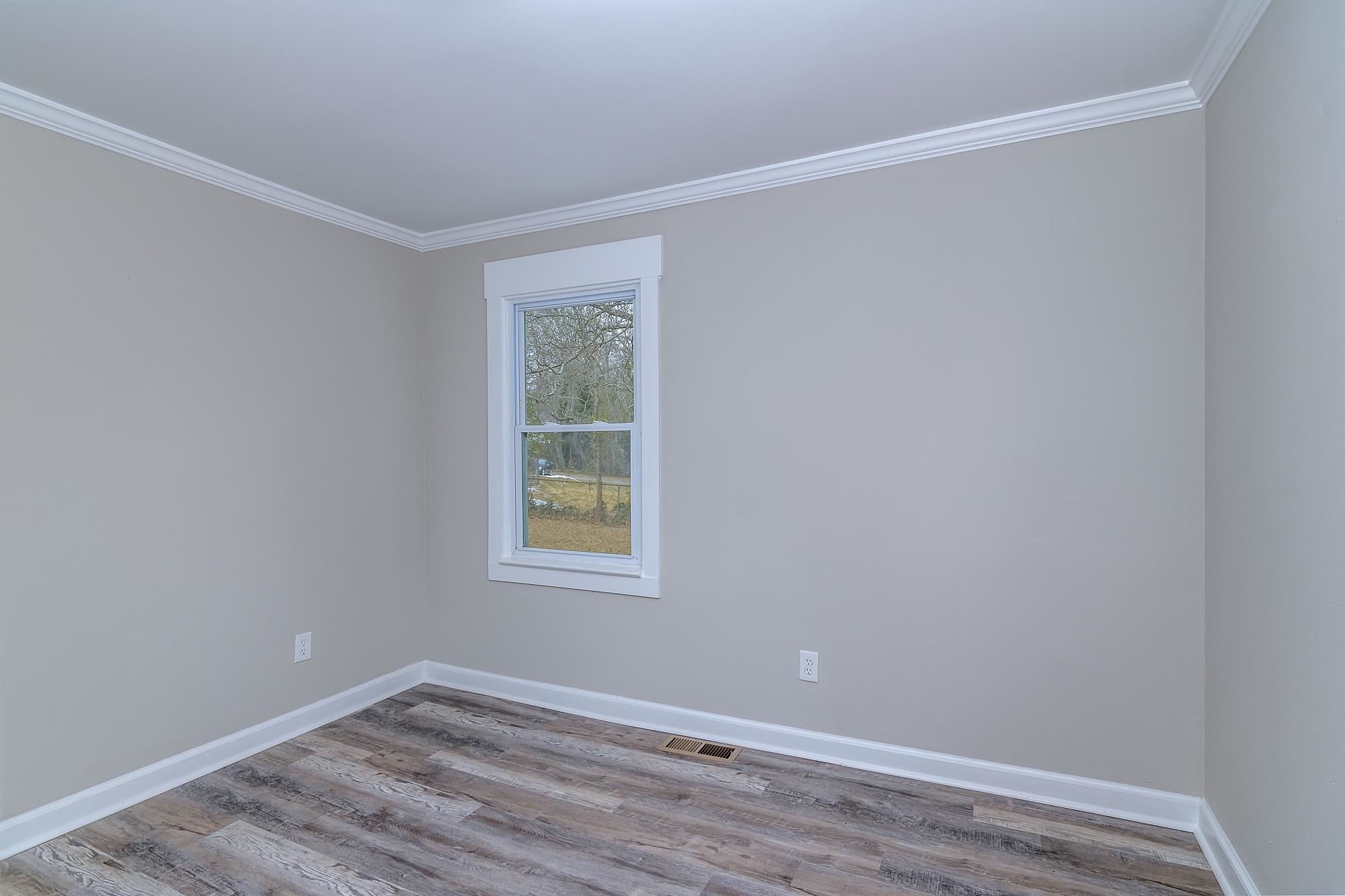 49 Tuskegee Avenue Greenville, SC 29607 - Photo 25 of 39