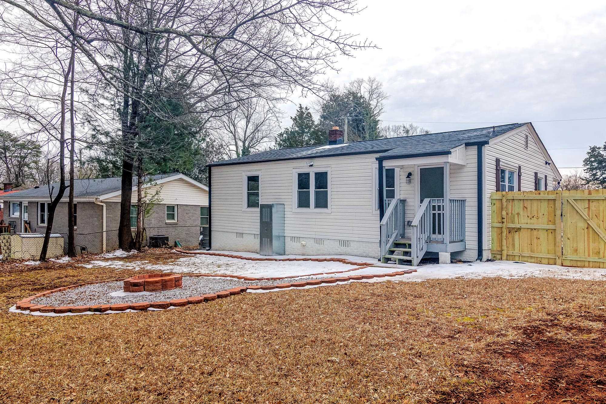 49 Tuskegee Avenue Greenville, SC 29607 - Photo 33 of 39