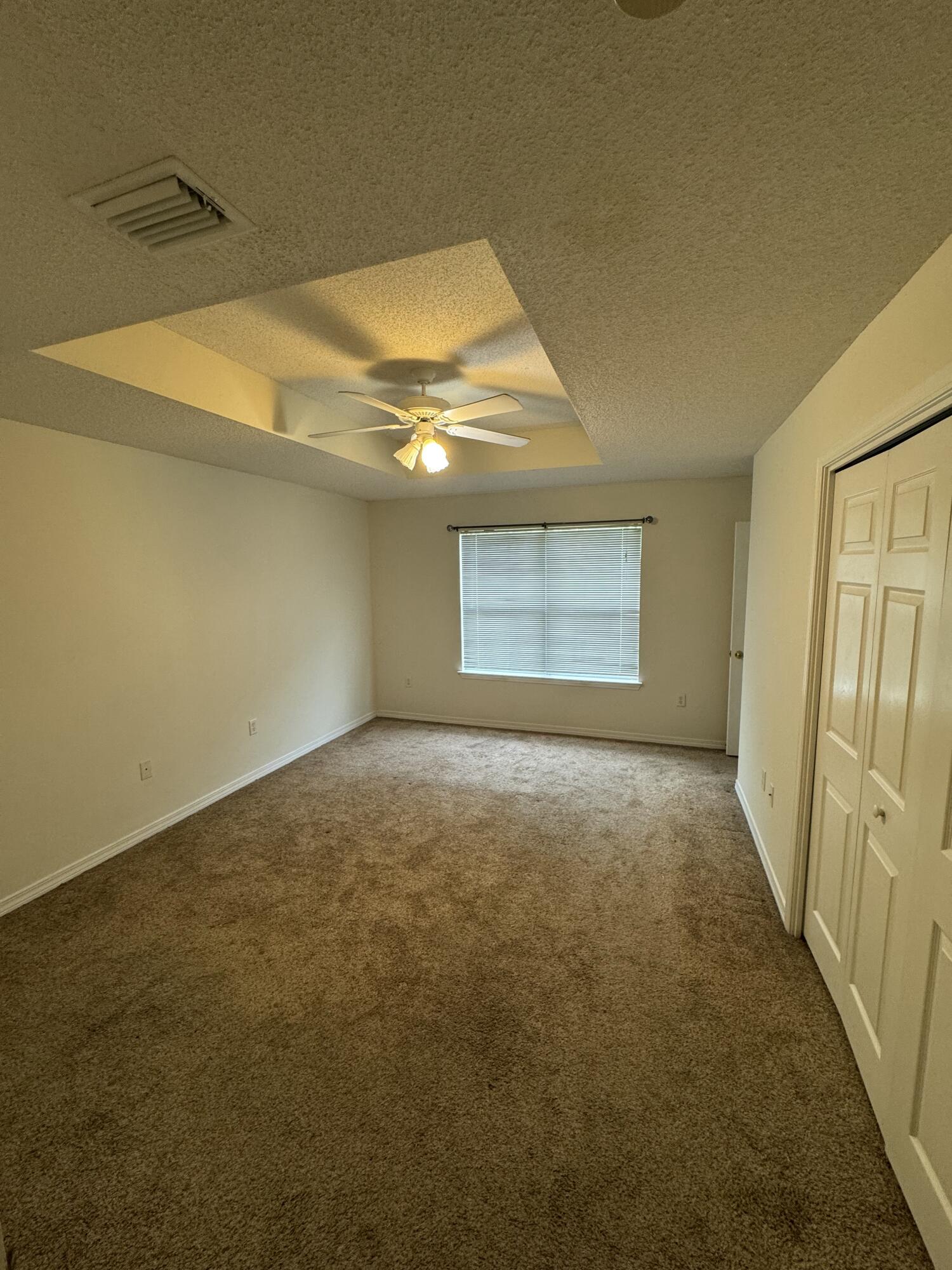 8 Howard Street Niceville, FL 32578 - Photo 21 of 22 a view of an empty room