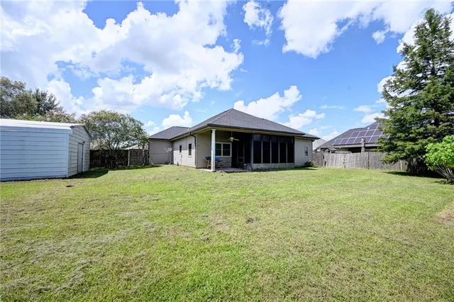 $229,000 | 3318 Cloverview Drive, Gray, LA 70359