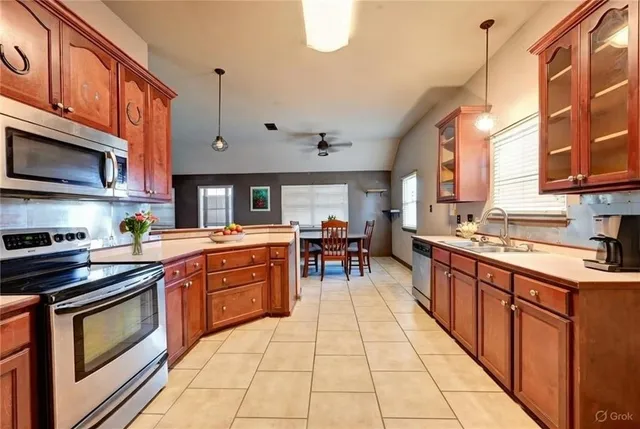 $229,000 | 3318 Cloverview Drive, Gray, LA 70359