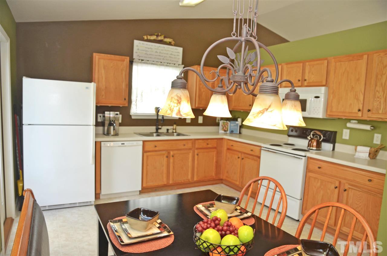 3664 Watkins Ridge Court Raleigh, NC 27616 - Photo 4 of 18