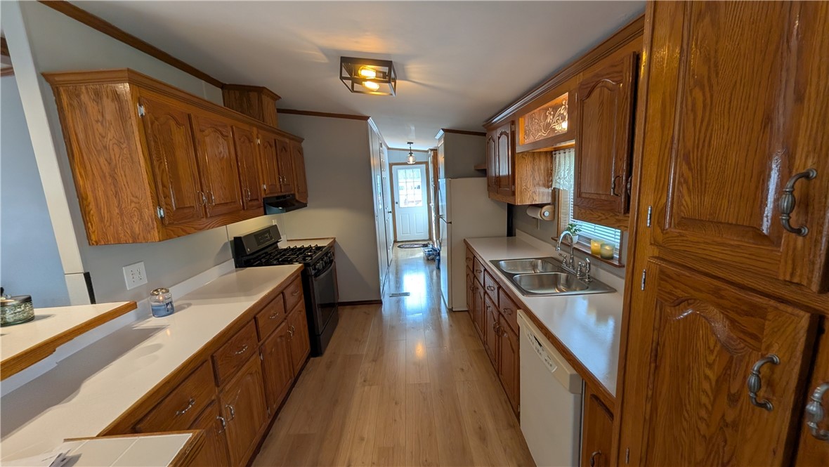 4205 Wethersfield Road Wethersfield, NY 14569 - Photo 2 of 20