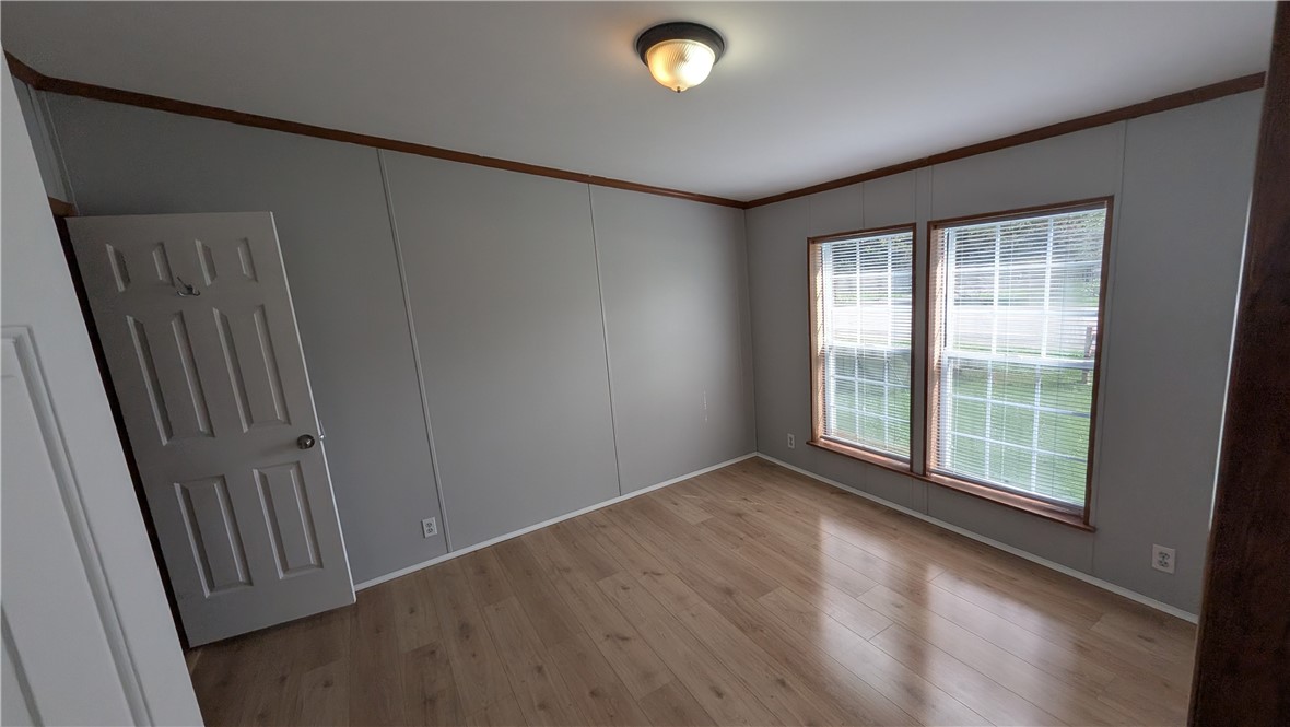 4205 Wethersfield Road Wethersfield, NY 14569 - Photo 10 of 20