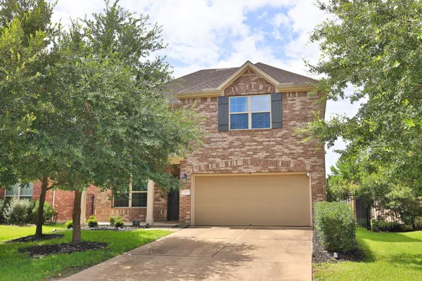 $3,950 | 19 Canterborough Place, Tomball, TX 77375