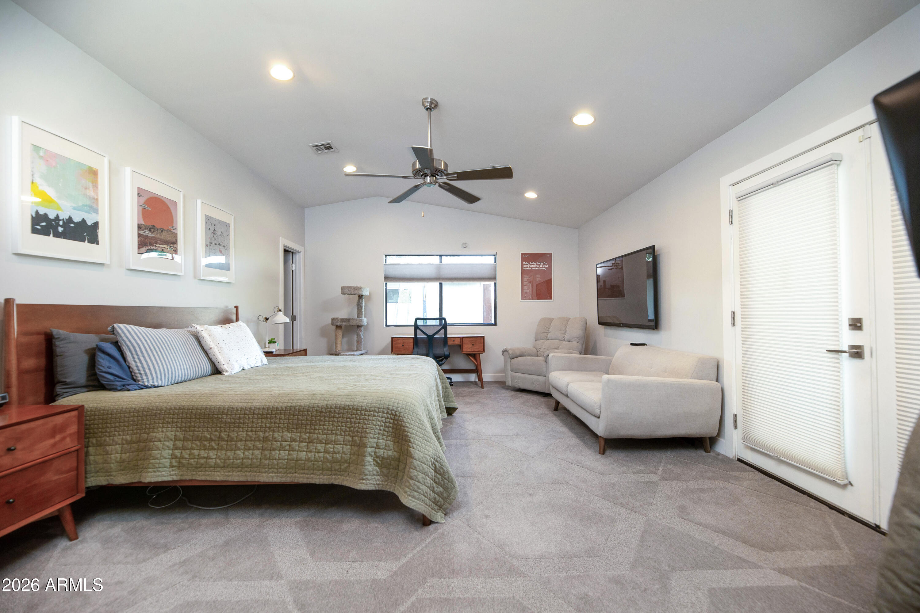 1409 West Rovey Avenue Phoenix, AZ 85013 - Photo 14 of 44 Primary bedroom 1-2