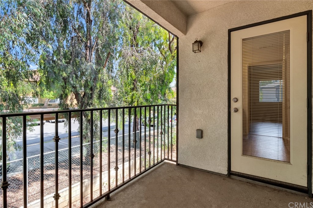 1555 Orange Avenue, Unit 401 Redlands, CA 92373 - Photo 19 of 21 a view of a balcony