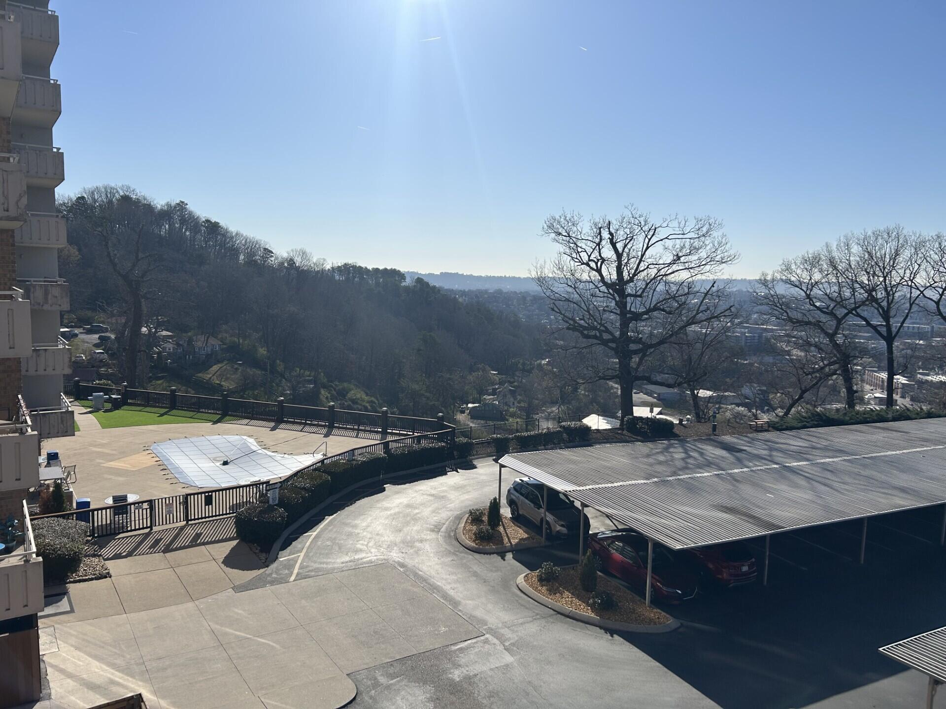 1131 Stringers Ridge Road, Unit 4H Chattanooga, TN 37405 - Photo 13 of 21 thumbnail_IMG_0644