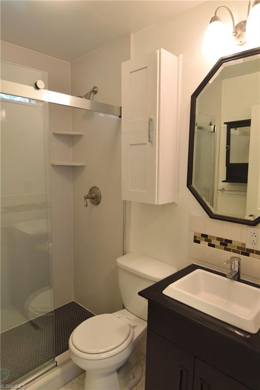 7831 Summerfield Road Summerfield, NC 27358 - Photo 17 of 26 Gallery Image 17