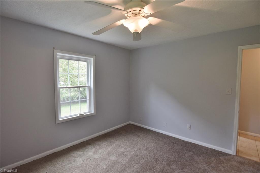 7831 Summerfield Road Summerfield, NC 27358 - Photo 21 of 26 Gallery Image 21