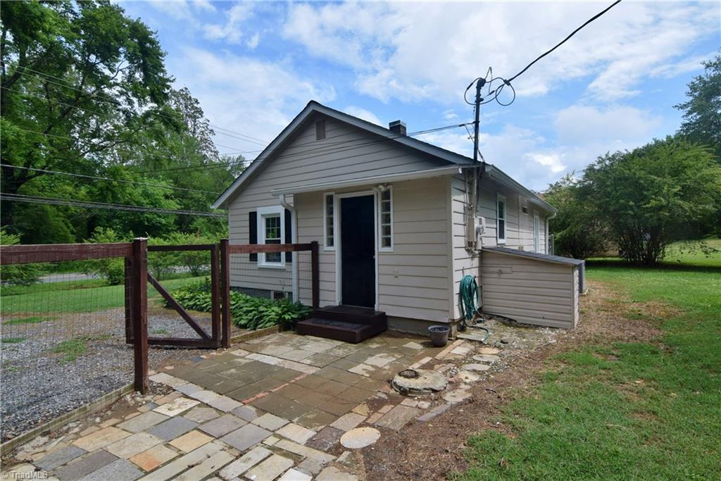 7831 Summerfield Road Summerfield, NC 27358 - Photo 24 of 26 Gallery Image 24