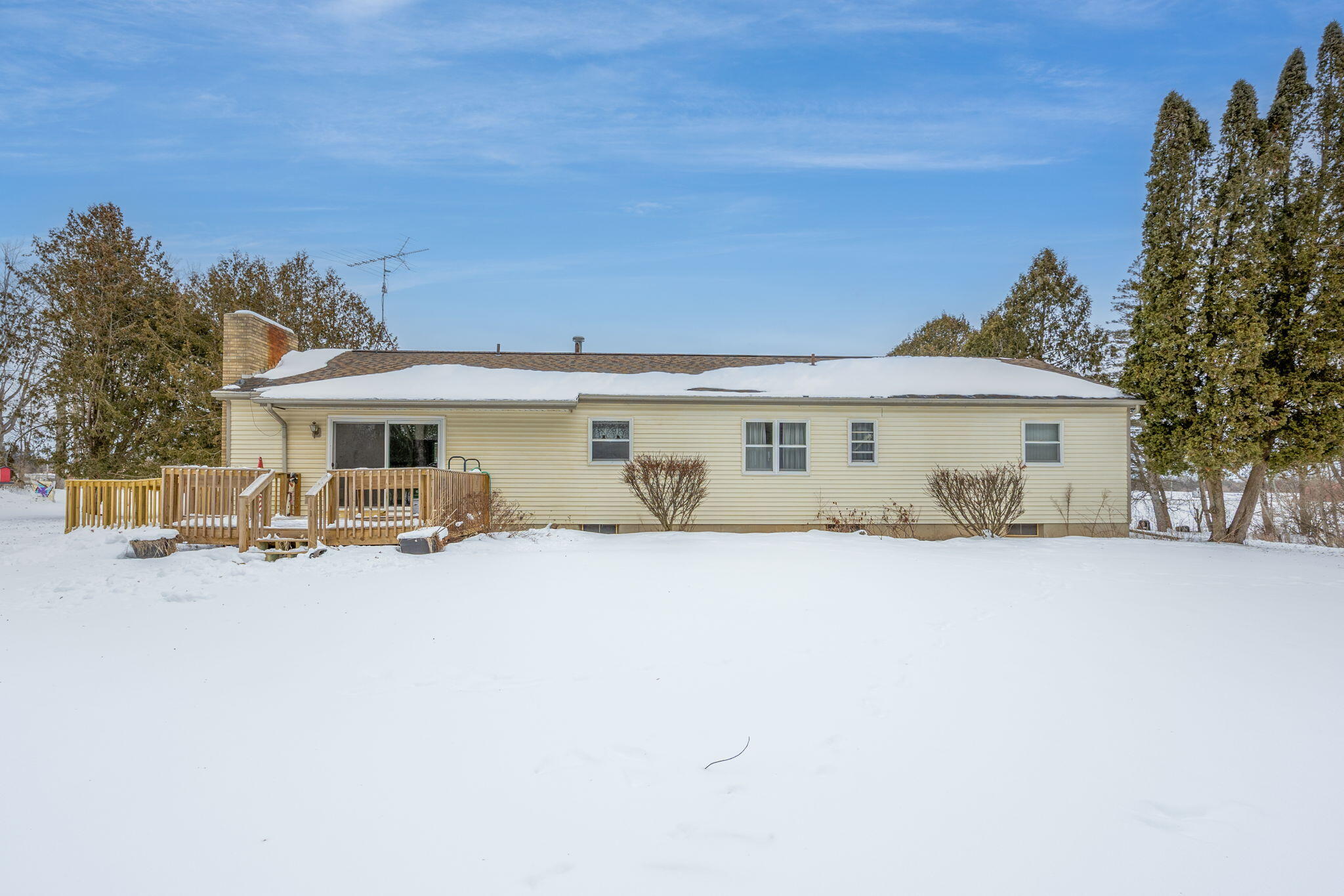 8876 20th Avenue Remus, MI 49340 - Photo 5 of 41 6-web-or-mls-3Y2A2211-Edit
