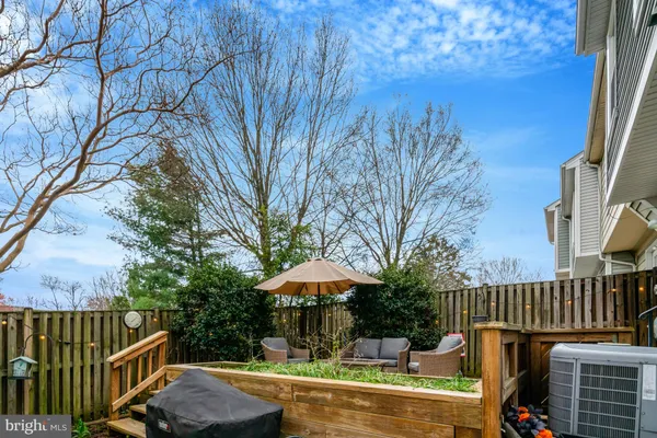 $539,000 | 6477 Brick Hearth Court, Alexandria, VA 22306
