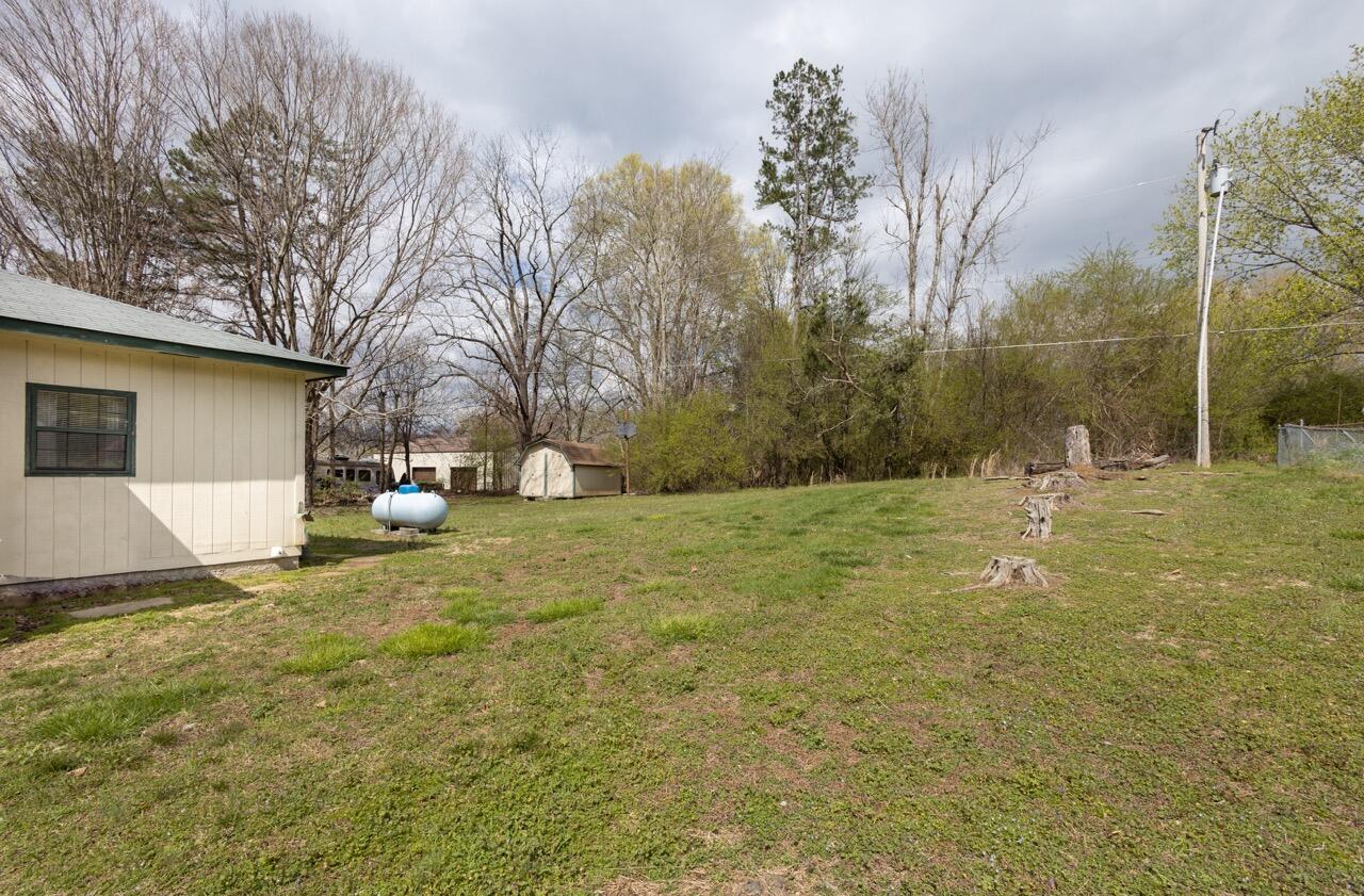 157 Dempsey Road Whitwell, TN 37397 - Photo 16 of 36 157 Dempsey -10 Large