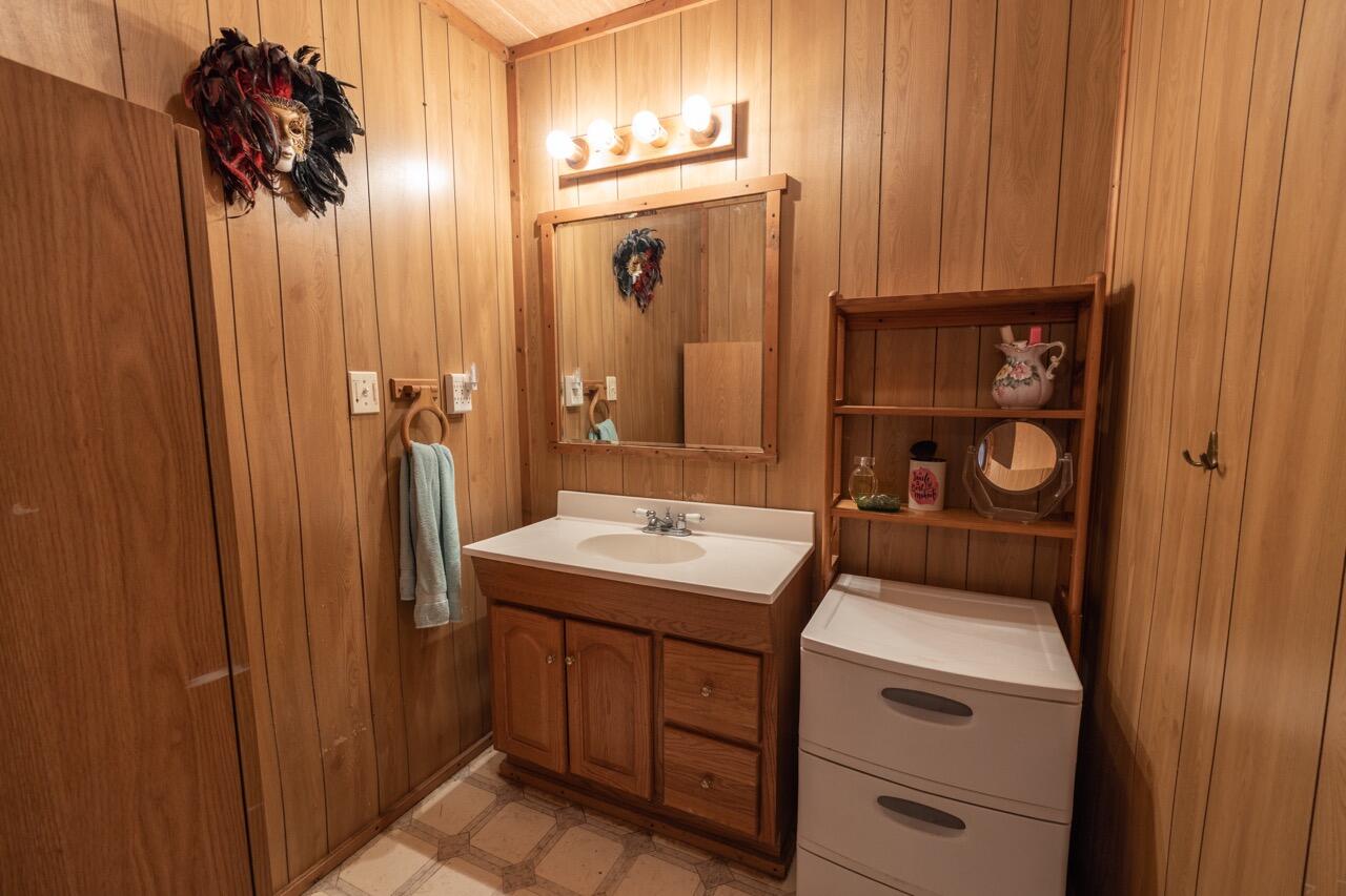 157 Dempsey Road Whitwell, TN 37397 - Photo 34 of 36 157 Dempsey -34 Large