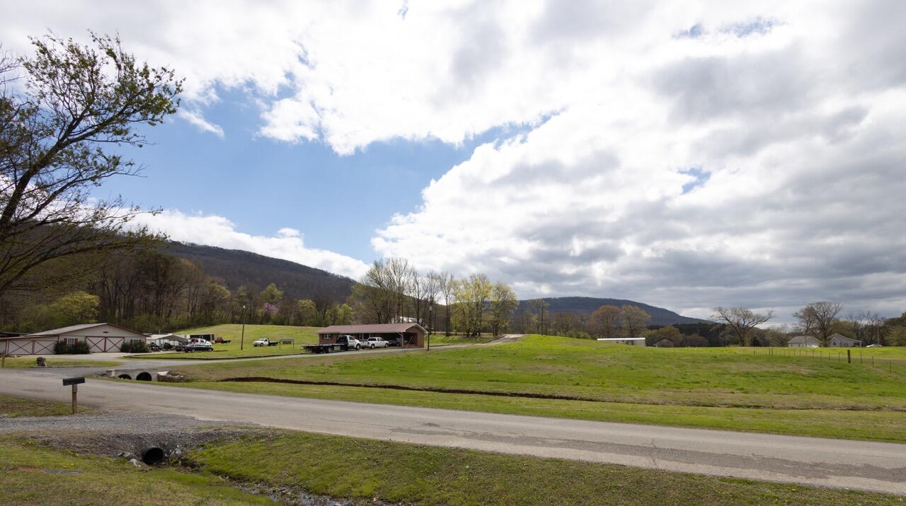 157 Dempsey Road Whitwell, TN 37397 - Photo 5 of 36 157 Dempsey -05 Large