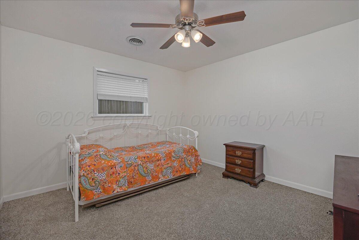 6215 Elmhurst Road Amarillo, TX 79106 - Photo 24 of 33 25-Bedroom 3