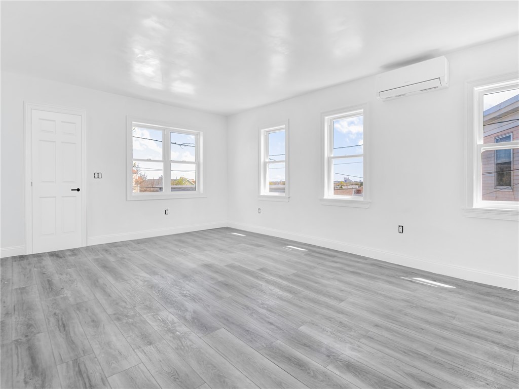 6 Shafter Street Providence, RI 02909 - Photo 5 of 19 Living room