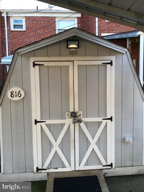 816 Middlesex Road Baltimore, MD 21221 - Photo 7 of 22 Shed