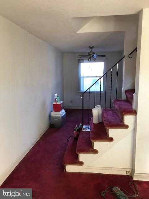 816 Middlesex Road Baltimore, MD 21221 - Photo 9 of 22 Living/Dining Room