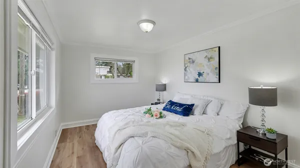 $925,000 | 7301 32nd Avenue South, Seattle, WA 98118