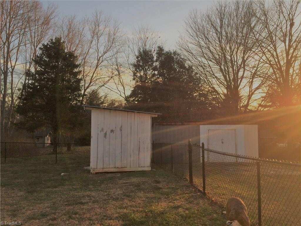 1619 Fancy Gap Road Mount Airy, NC 27030 - Photo 7 of 19 Gallery Image 7