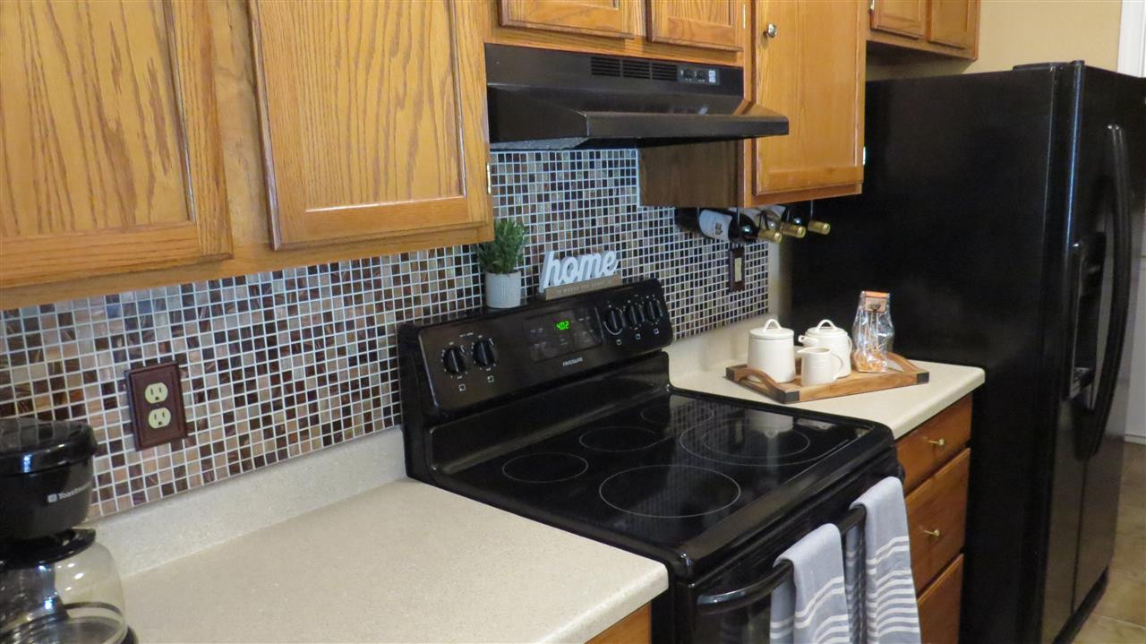 370 Timber Ridge Drive, Unit 9 Newport, KY 41071 - Photo 4 of 30 Gallery Image 4