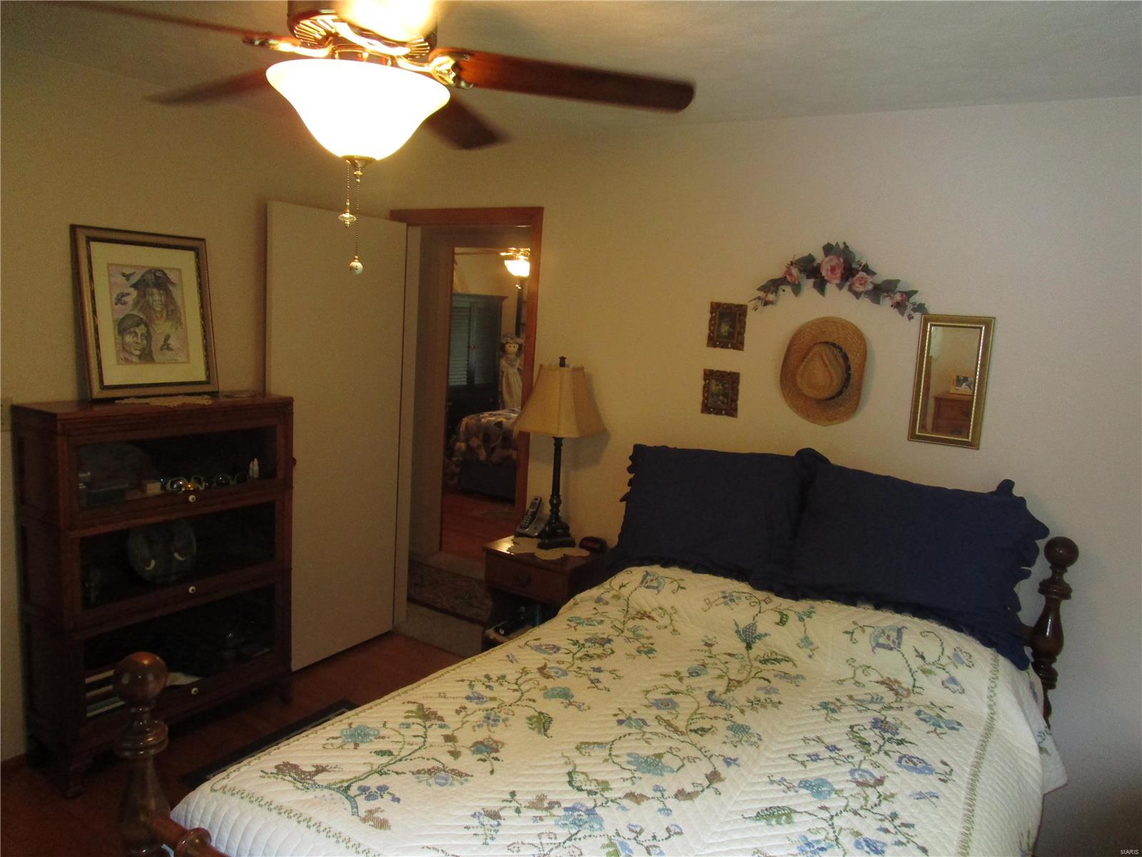 120 East Old Plank Road Chester, IL 62233 - Photo 14 of 28