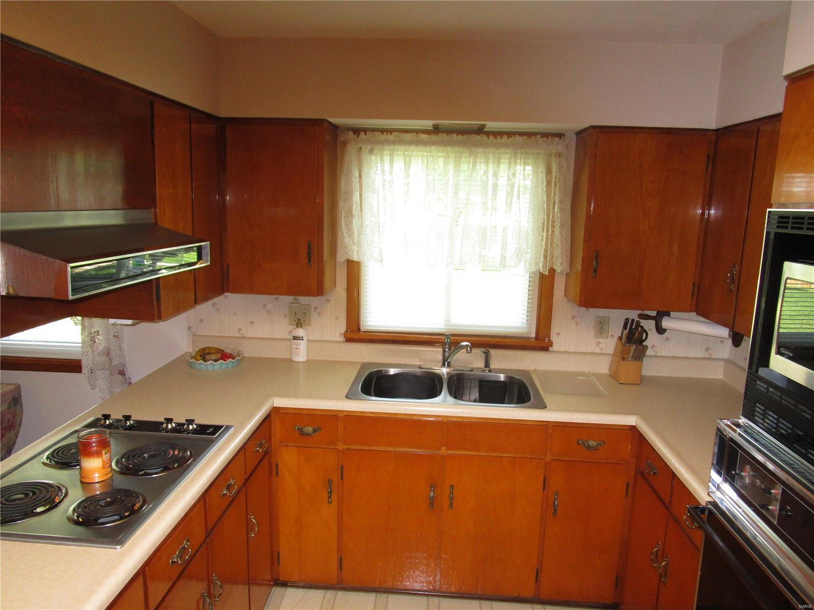 120 East Old Plank Road Chester, IL 62233 - Photo 18 of 28