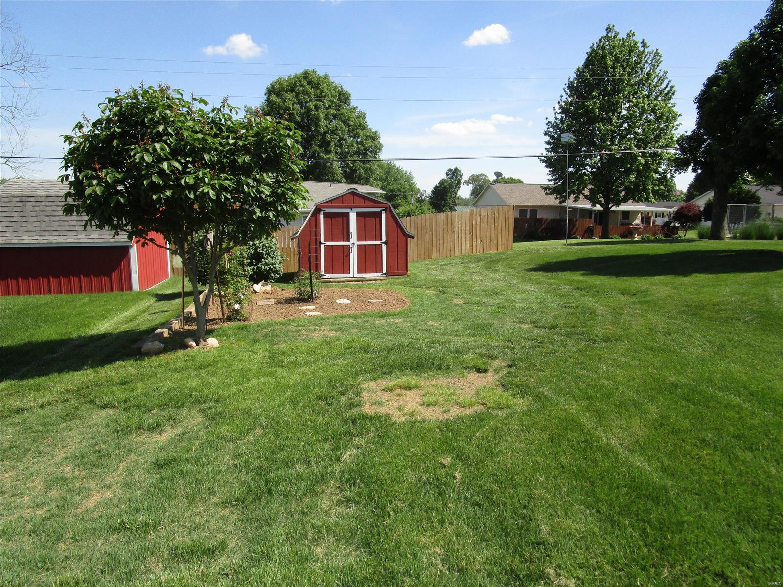 120 East Old Plank Road Chester, IL 62233 - Photo 8 of 28