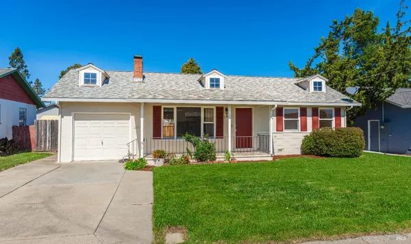 $572,000 | 2122 Janette Drive, Napa, CA 94558