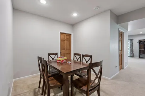 $950,000 | 1800 Carriage Drive, Victoria, MN 55386
