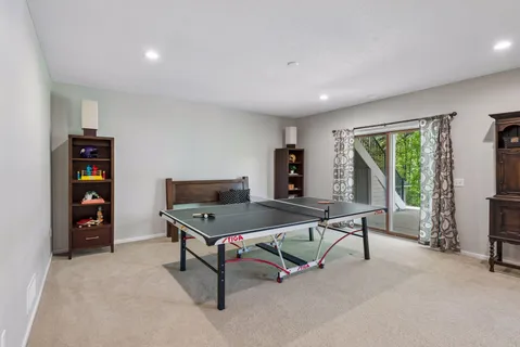 $950,000 | 1800 Carriage Drive, Victoria, MN 55386