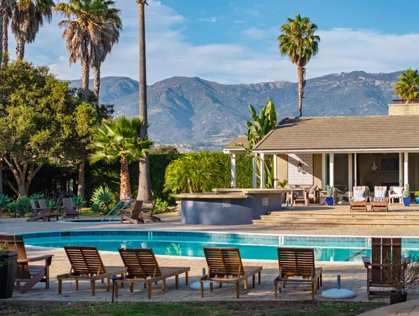 $9,985,000 | 4760 Calle Camarada, Santa Barbara, CA 93110