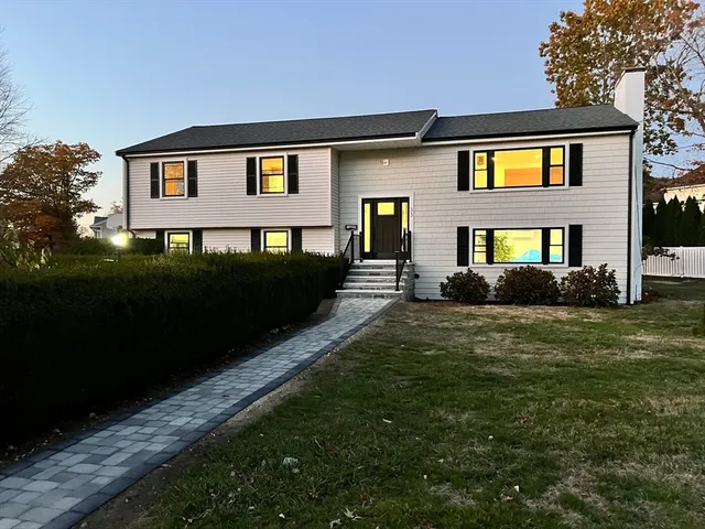 $1,275,000 | 33 Marla Lane, Reading, MA 01867