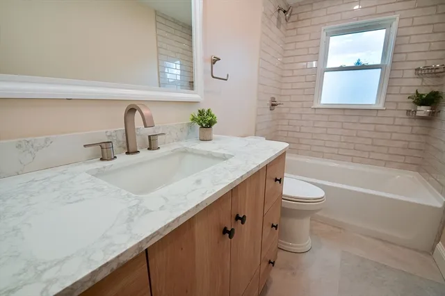 $1,275,000 | 33 Marla Lane, Reading, MA 01867