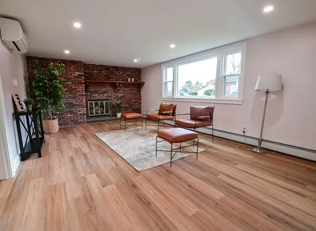 $1,275,000 | 33 Marla Lane, Reading, MA 01867