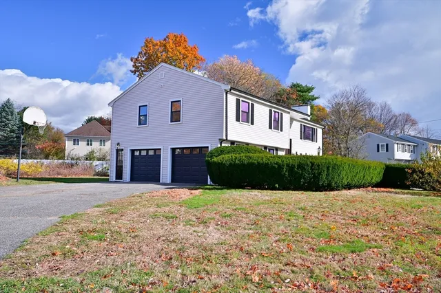$1,275,000 | 33 Marla Lane, Reading, MA 01867