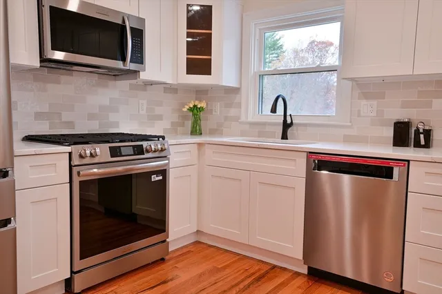 $1,275,000 | 33 Marla Lane, Reading, MA 01867