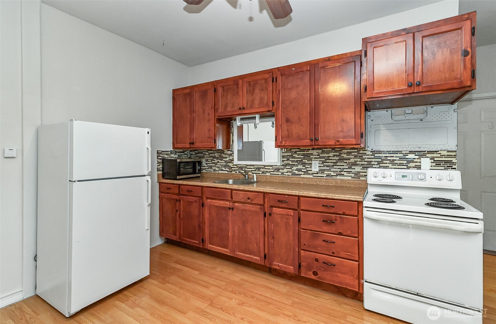6609 Elliott Way Everett, WA 98203 - Photo 34 of 40