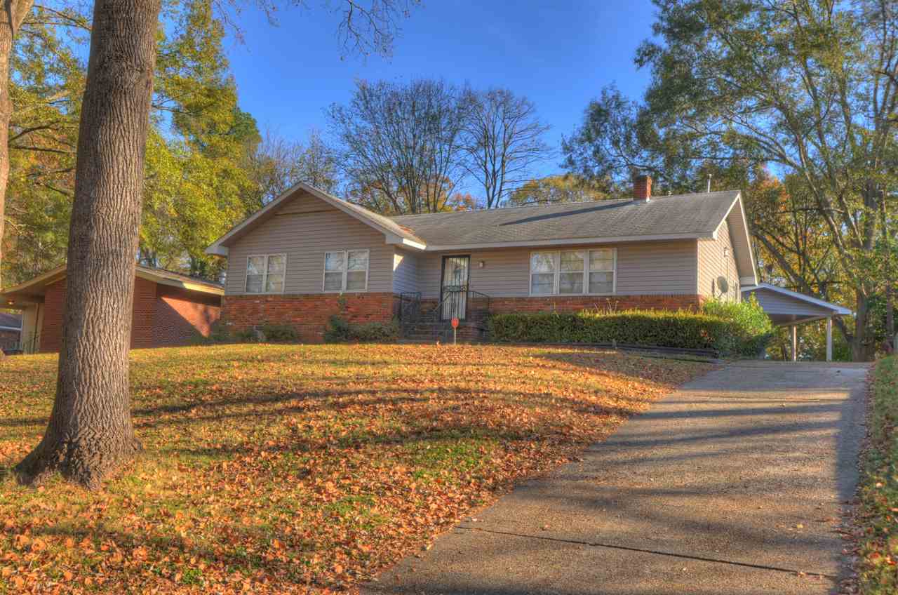 2916 Bannockburn Road Memphis, TN 38128 - Photo 1 of 24 Gallery Image 1