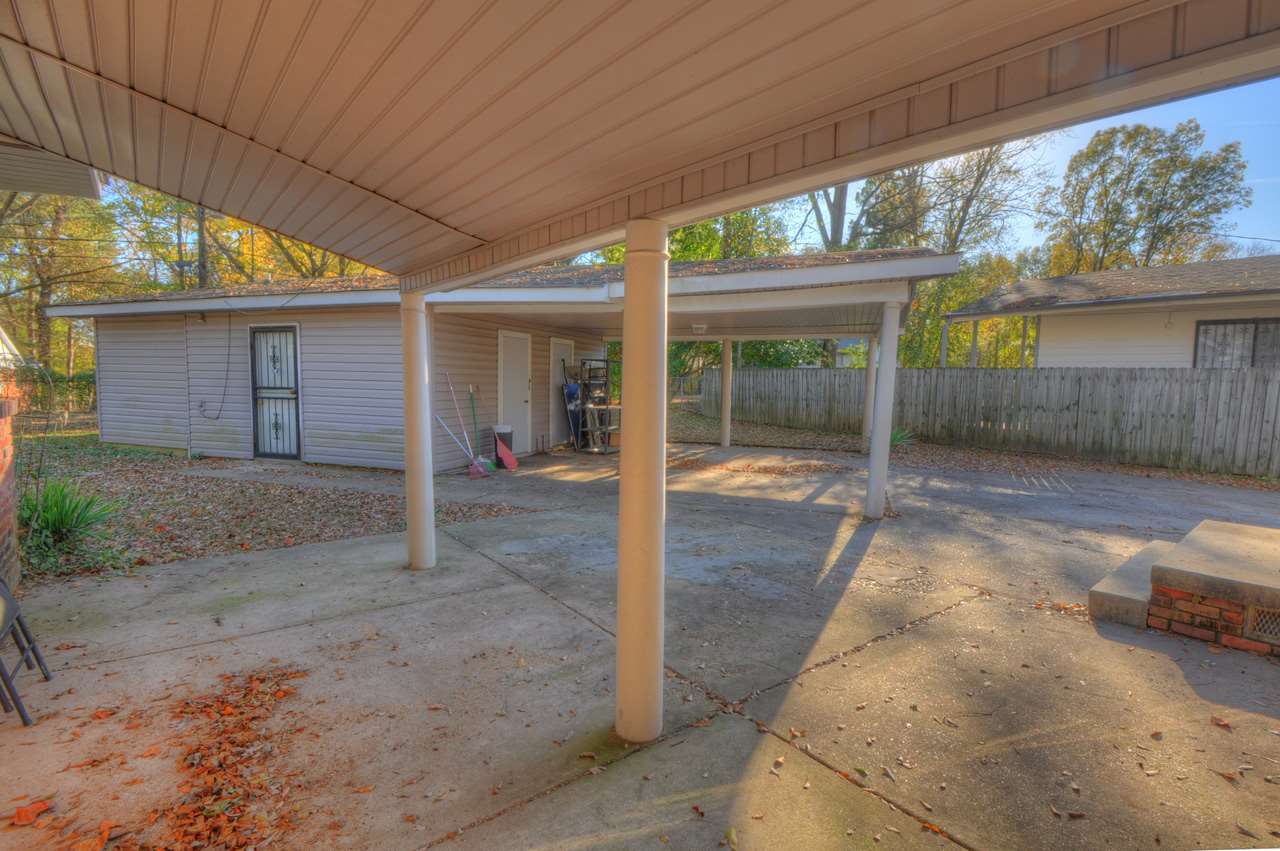 2916 Bannockburn Road Memphis, TN 38128 - Photo 2 of 24 Gallery Image 2